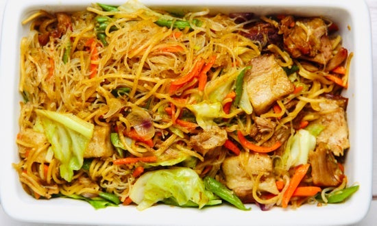 Catering Bam-E Pancit Half Tray
